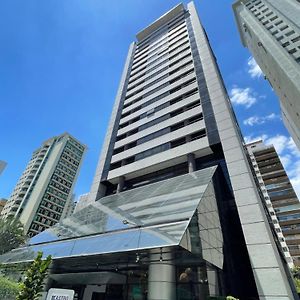 Flat No Hotel Q. Paulista Nos Jardins, Com Sacada!
